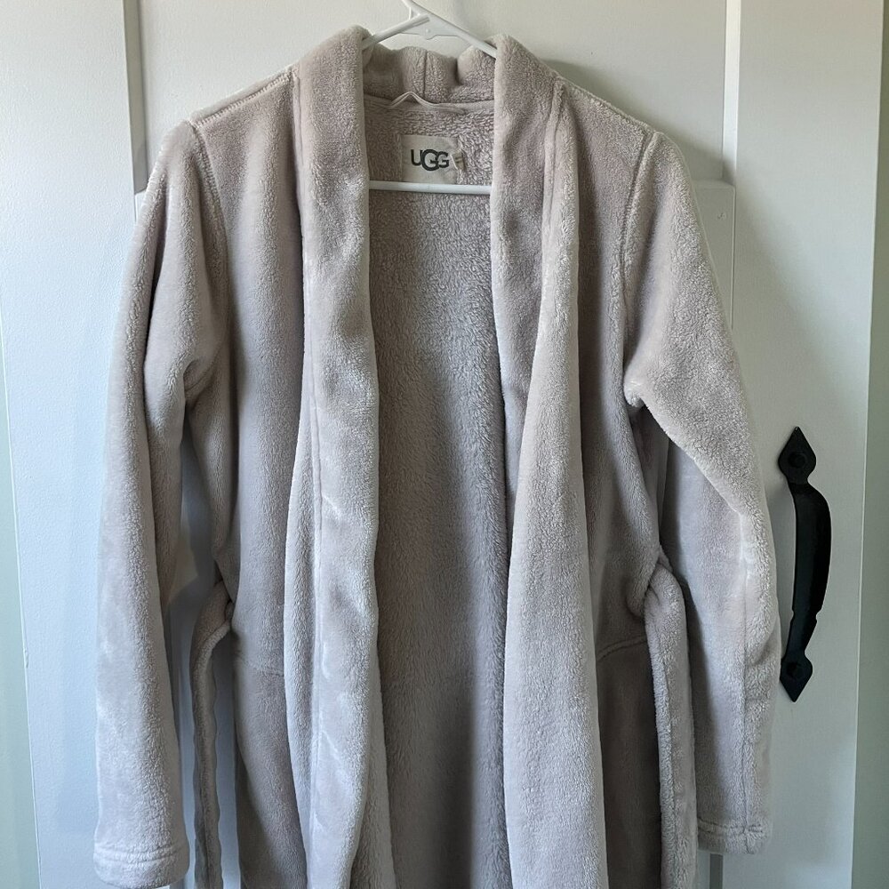 Ugg Robe - image 4